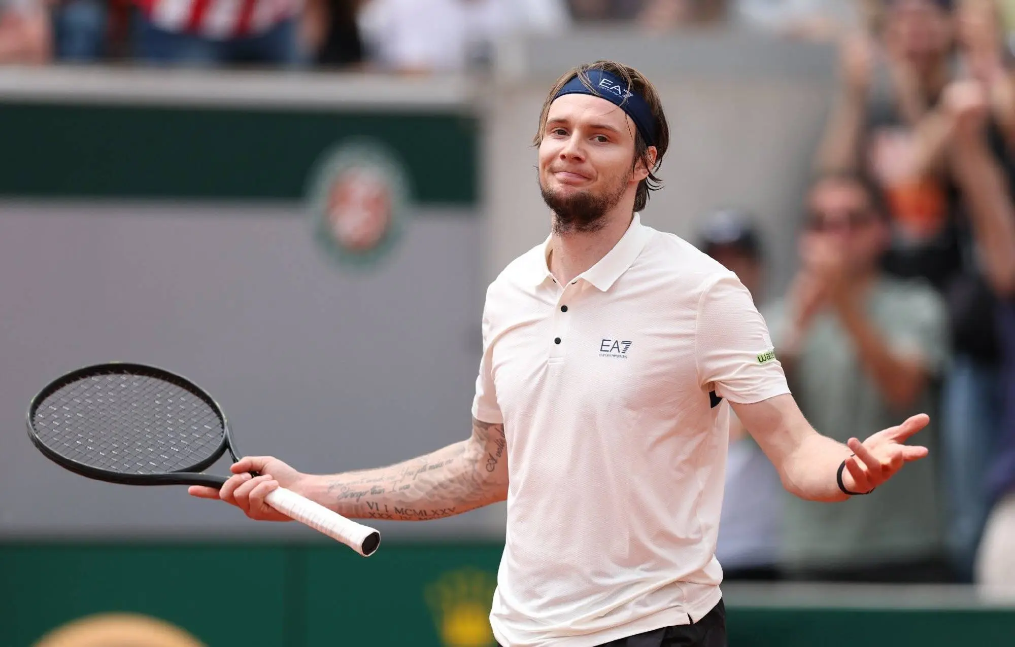 经过两天的, 诚服的佩服 经过两天的, 诚服的佩服