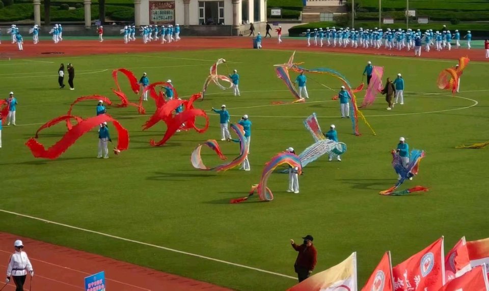 得团体金奖 得团体金奖