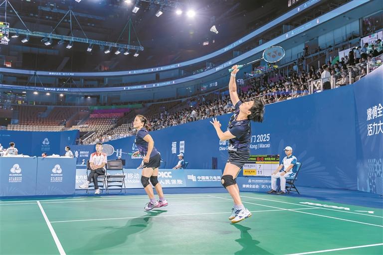 的热爱汇聚, 参赛人数与, 运会群众羽 的热爱汇聚, 参赛人数与, 运会群众羽